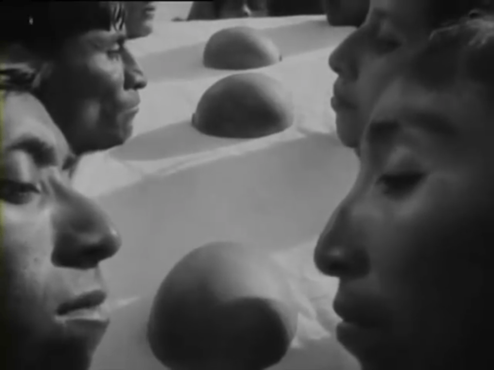 C21704E9-DED1-48FA-9B8F-8E2214C4E193