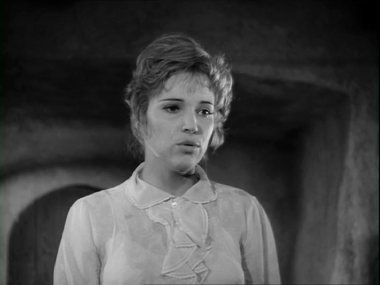 075D0179-3721-4E2E-B32E-F750E9007125