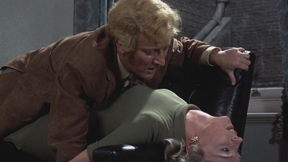 098C5ED8-263B-4636-917F-98CFA2D5B29D